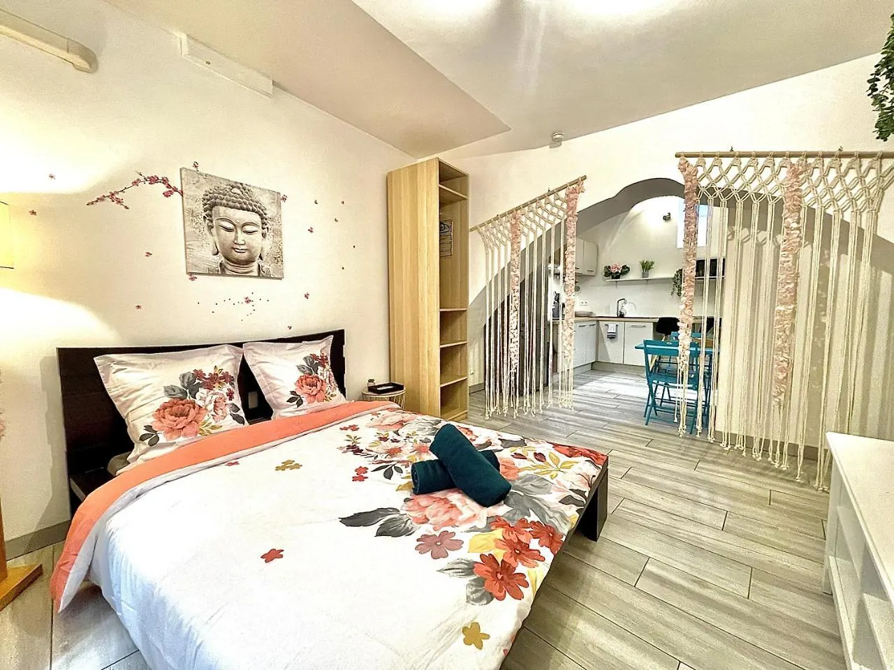 *Le Lotus*Fiber Wifi*Hyper Center* Appartement Salon-de-Provence
